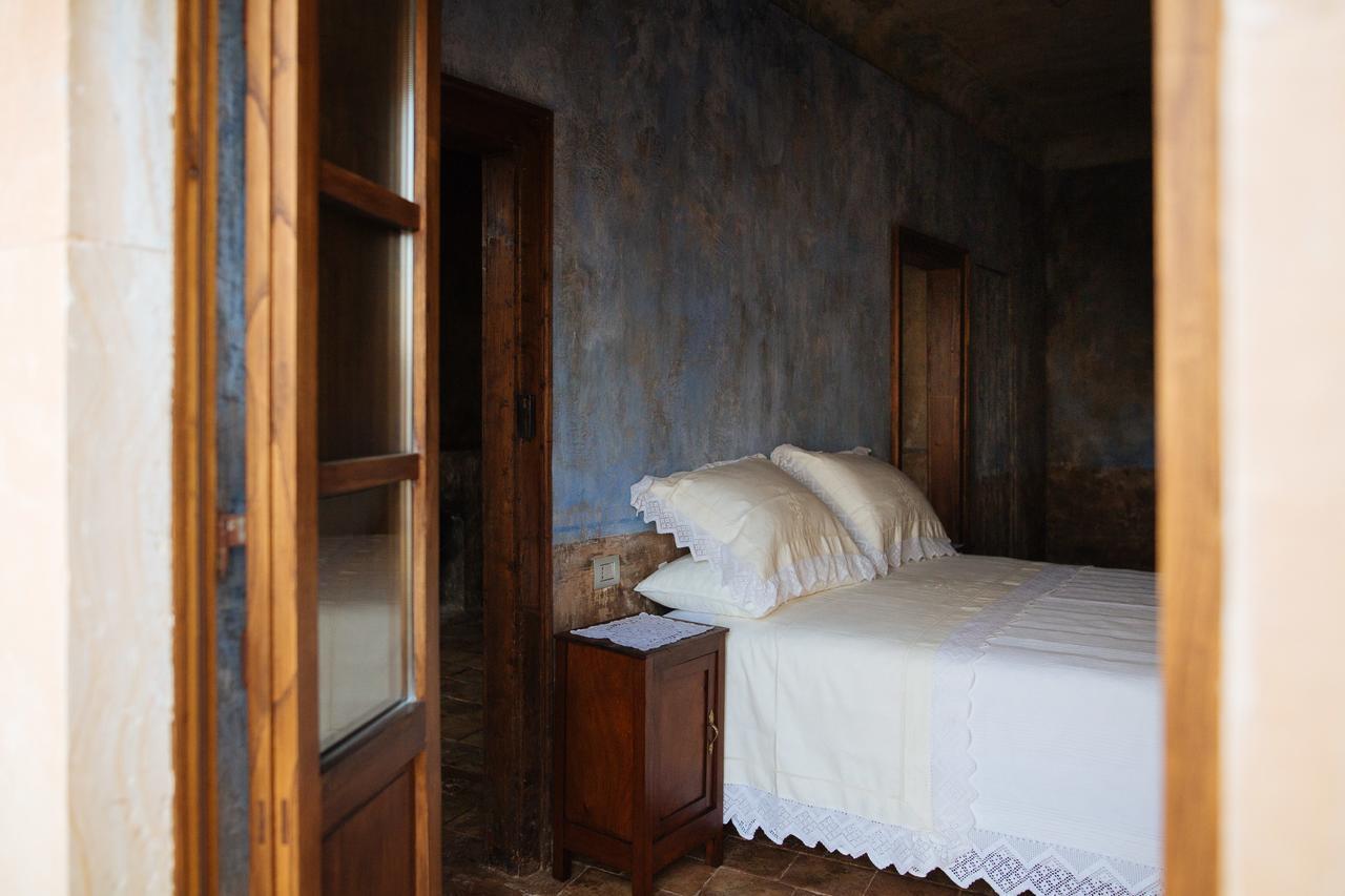 Charme In Perillis Bed & Breakfast Popoli Exterior photo