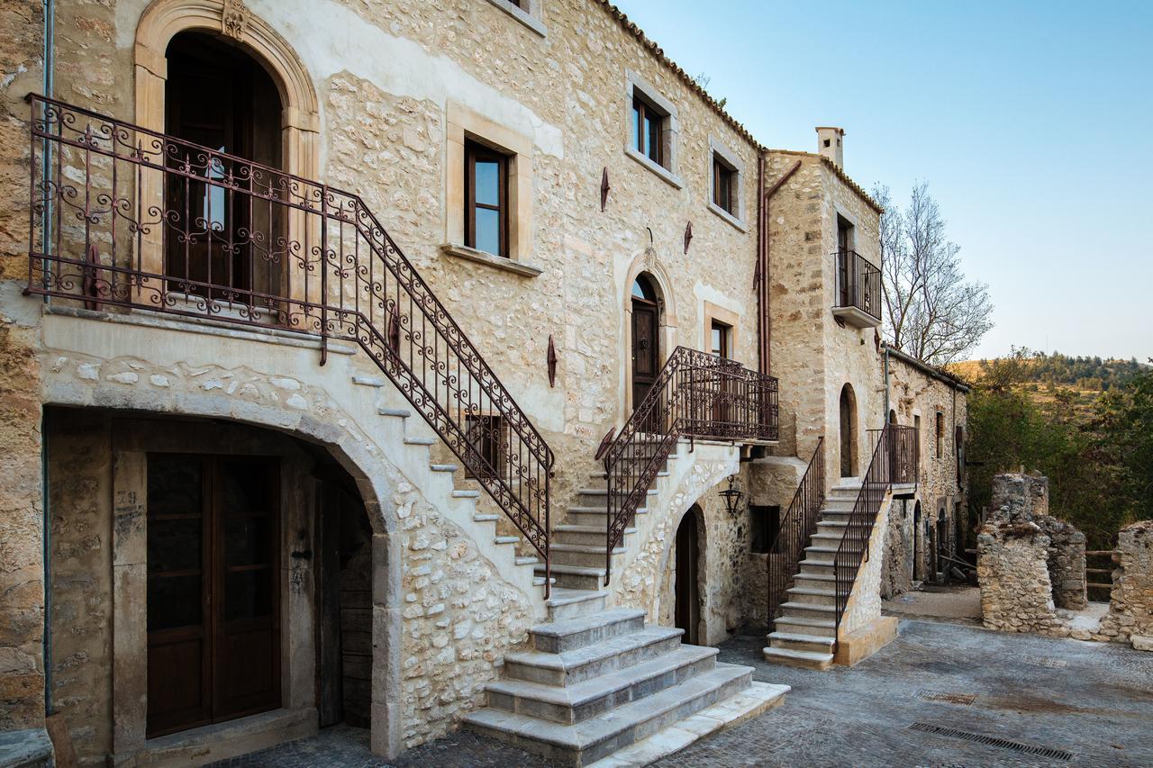 Charme In Perillis Bed & Breakfast Popoli Exterior photo
