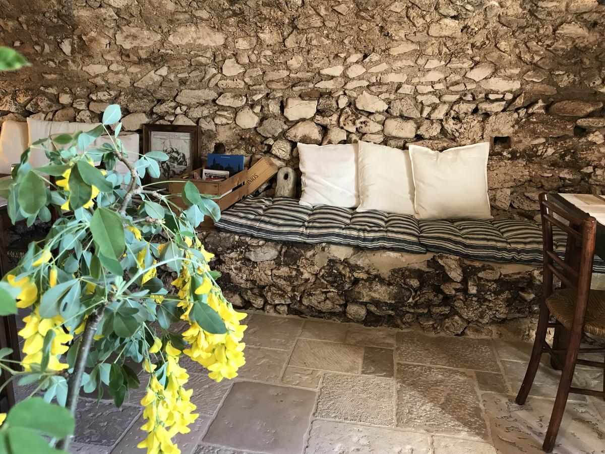 Charme In Perillis Bed & Breakfast Popoli Exterior photo